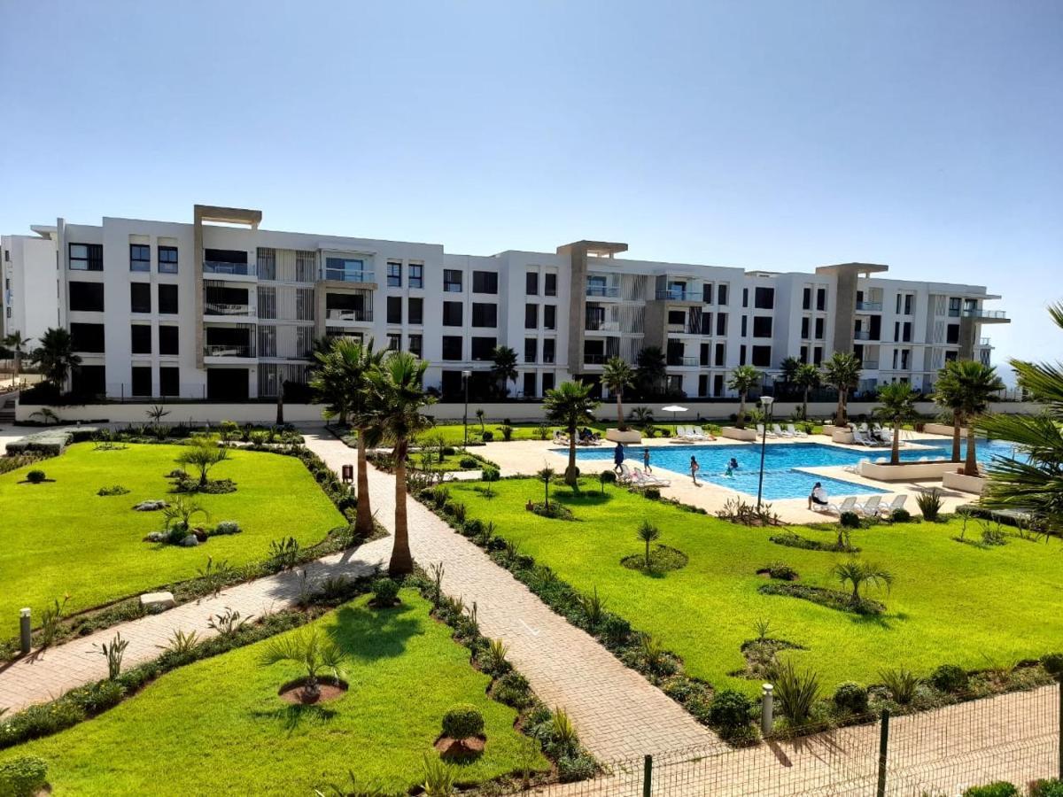Vus Sur Mer Et Piscine 세일 외부 사진